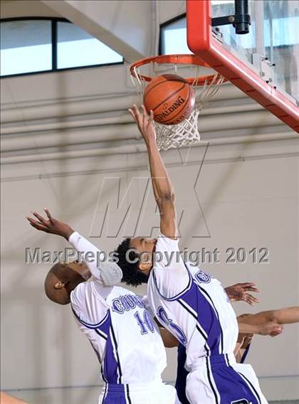 Thumbnail 3 in Silverado vs Rancho Cucamonga (MaxPreps Holiday Classic) photogallery.