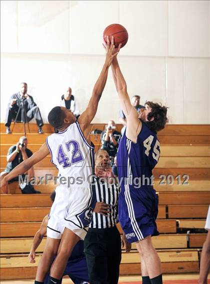 Thumbnail 1 in Silverado vs Rancho Cucamonga (MaxPreps Holiday Classic) photogallery.