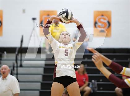 Thumbnail 3 in Berne Union @ Amanda-Clearcreek photogallery.