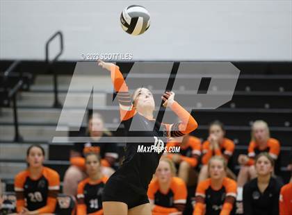 Thumbnail 2 in Berne Union @ Amanda-Clearcreek photogallery.