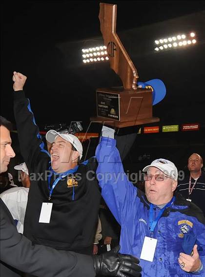 Thumbnail 2 in Grant vs. Poly (CIF State Open Division Final) photogallery.
