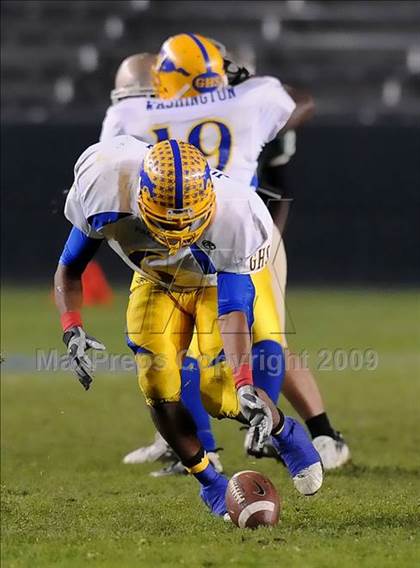 Thumbnail 1 in Grant vs. Poly (CIF State Open Division Final) photogallery.