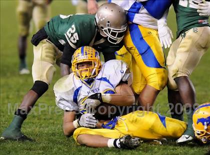 Thumbnail 3 in Grant vs. Poly (CIF State Open Division Final) photogallery.