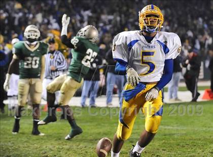 Thumbnail 3 in Grant vs. Poly (CIF State Open Division Final) photogallery.
