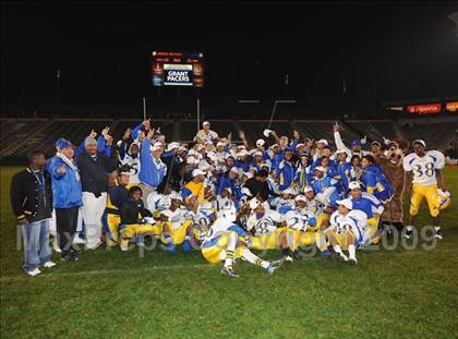 Thumbnail 2 in Grant vs. Poly (CIF State Open Division Final) photogallery.