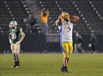 Thumbnail 2 in Grant vs. Poly (CIF State Open Division Final) photogallery.