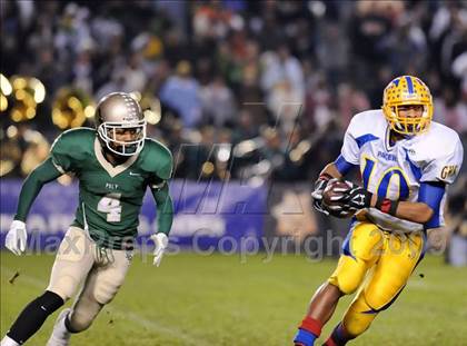 Thumbnail 3 in Grant vs. Poly (CIF State Open Division Final) photogallery.
