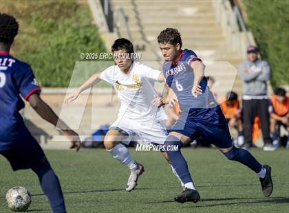 Thumbnail 2 in El Toro vs Leuzinger (South's Boys Varsity Soccer Tournament) photogallery.