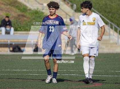 Thumbnail 3 in El Toro vs Leuzinger (South's Boys Varsity Soccer Tournament) photogallery.