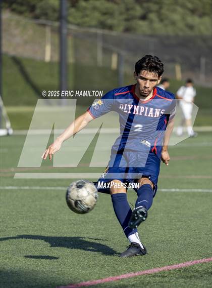Thumbnail 2 in El Toro vs Leuzinger (South's Boys Varsity Soccer Tournament) photogallery.