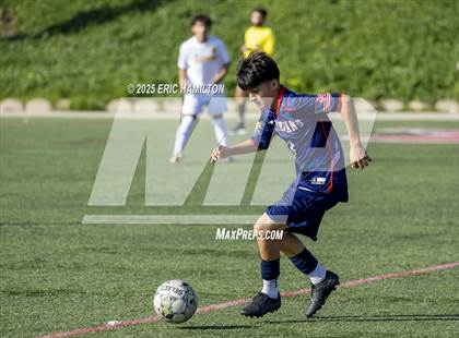 Thumbnail 3 in El Toro vs Leuzinger (South's Boys Varsity Soccer Tournament) photogallery.
