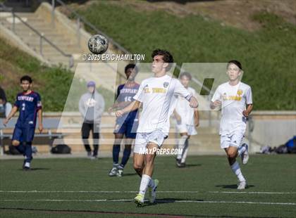 Thumbnail 1 in El Toro vs Leuzinger (South's Boys Varsity Soccer Tournament) photogallery.