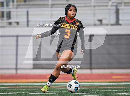 Thumbnail 2 in Cerritos vs. Laguna Hills (Best in the West Winter Soccer Classic) photogallery.