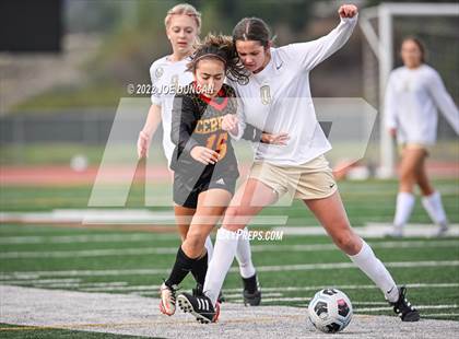 Thumbnail 2 in Cerritos vs. Laguna Hills (Best in the West Winter Soccer Classic) photogallery.
