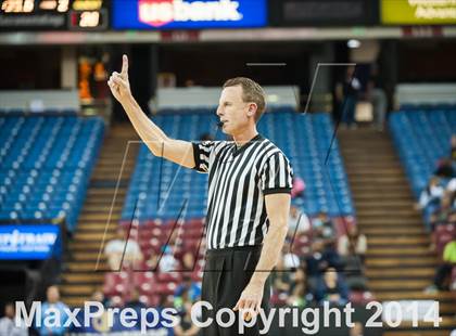 Thumbnail 3 in Miramonte vs. Salesian (CIF NorCal Regional Open Division Final) photogallery.