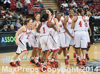Thumbnail 2 in Miramonte vs. Salesian (CIF NorCal Regional Open Division Final) photogallery.