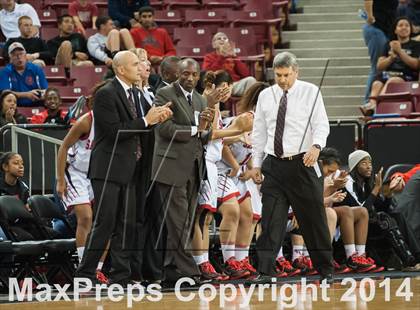 Thumbnail 1 in Miramonte vs. Salesian (CIF NorCal Regional Open Division Final) photogallery.