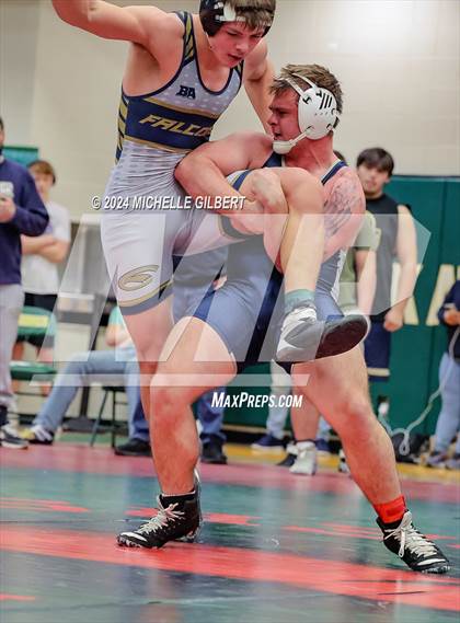 Thumbnail 1 in STWOA Holiday Classic Tournament (Semi-Finals) photogallery.