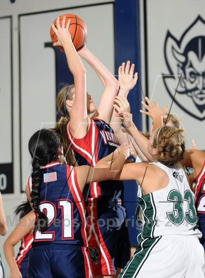 Thumbnail 3 in Vacaville Christian vs. Granite Bay (Dorothy Speck Memorial) photogallery.