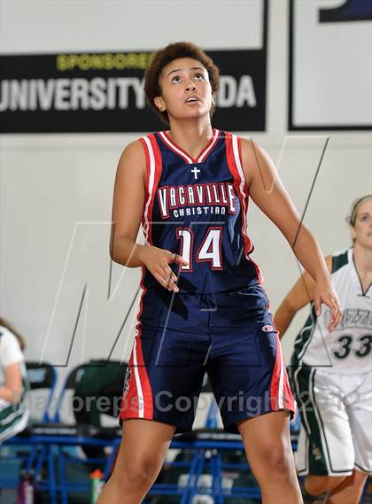 Thumbnail 1 in Vacaville Christian vs. Granite Bay (Dorothy Speck Memorial) photogallery.