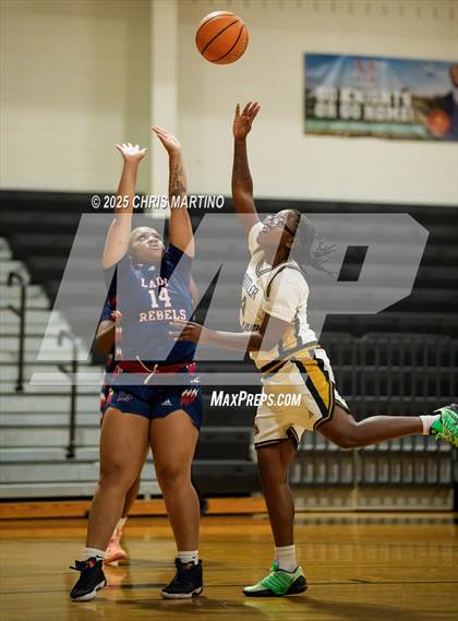 Thumbnail 3 in Butler vs. Strom Thurmond (GIRLS ONLY! Tip Off) photogallery.