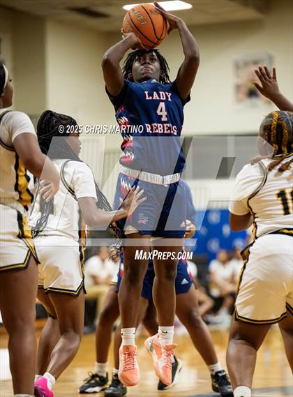 Thumbnail 2 in Butler vs. Strom Thurmond (GIRLS ONLY! Tip Off) photogallery.