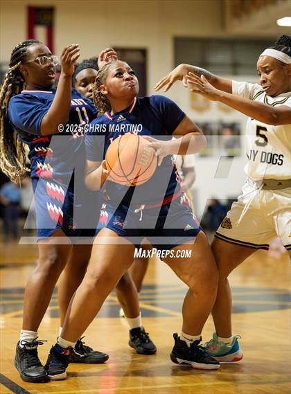 Thumbnail 3 in Butler vs. Strom Thurmond (GIRLS ONLY! Tip Off) photogallery.