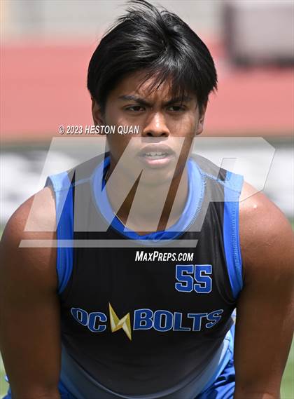 Thumbnail 1 in Western vs. El Toro (Surf City Passing Tournament) photogallery.
