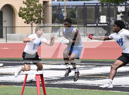 Thumbnail 2 in Western vs. El Toro (Surf City Passing Tournament) photogallery.