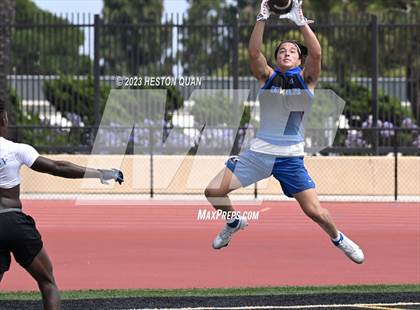 Thumbnail 2 in Western vs. El Toro (Surf City Passing Tournament) photogallery.