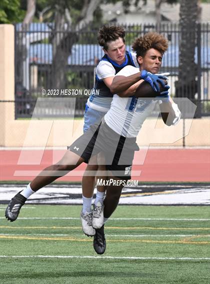 Thumbnail 1 in Western vs. El Toro (Surf City Passing Tournament) photogallery.
