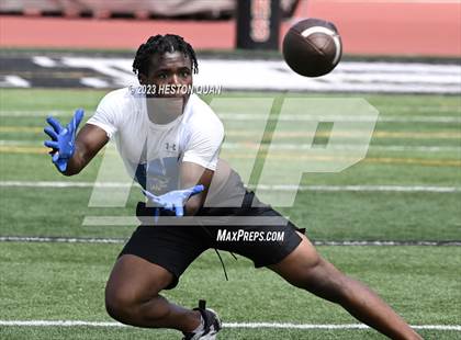 Thumbnail 3 in Western vs. El Toro (Surf City Passing Tournament) photogallery.
