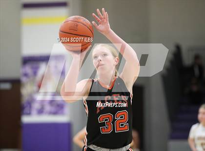 Thumbnail 1 in Amanda-Clearcreek @ Unioto photogallery.