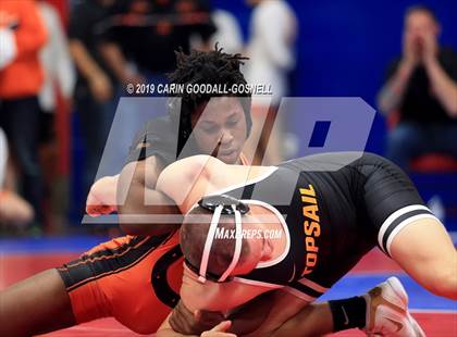 Thumbnail 2 in Beach Brawl photogallery.