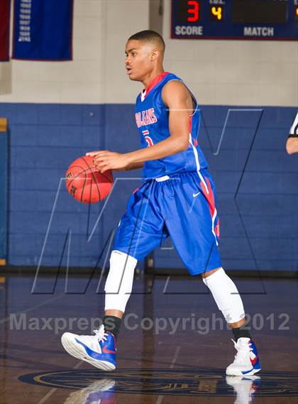 Thumbnail 1 in Kennedy vs. Fountain-Fort Carson (Cherry Creek Holiday Classic) photogallery.