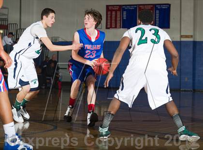 Thumbnail 2 in Kennedy vs. Fountain-Fort Carson (Cherry Creek Holiday Classic) photogallery.