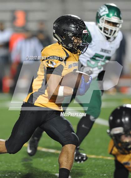 Thumbnail 1 in San Fernando vs. Dorsey (CIF LACS D1 Final) photogallery.