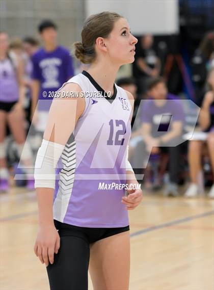 Thumbnail 2 in Arvada West vs. Bishop O'Dowd (Nike Tournament of Champions – Southwest) photogallery.