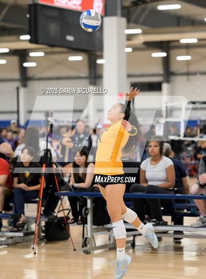 Thumbnail 3 in Arvada West vs. Bishop O'Dowd (Nike Tournament of Champions – Southwest) photogallery.