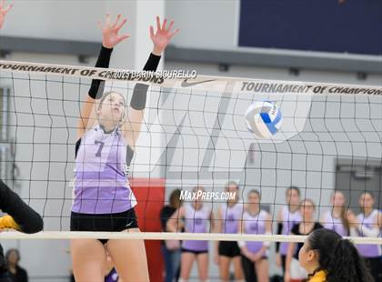 Thumbnail 3 in Arvada West vs. Bishop O'Dowd (Nike Tournament of Champions – Southwest) photogallery.