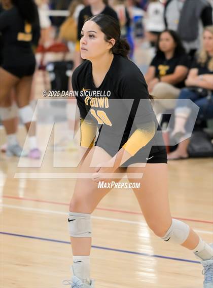 Thumbnail 2 in Arvada West vs. Bishop O'Dowd (Nike Tournament of Champions – Southwest) photogallery.
