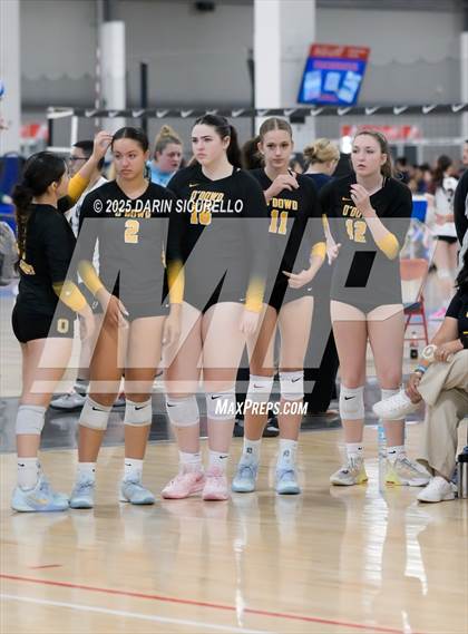 Thumbnail 2 in Arvada West vs. Bishop O'Dowd (Nike Tournament of Champions – Southwest) photogallery.