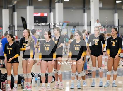 Thumbnail 3 in Arvada West vs. Bishop O'Dowd (Nike Tournament of Champions – Southwest) photogallery.