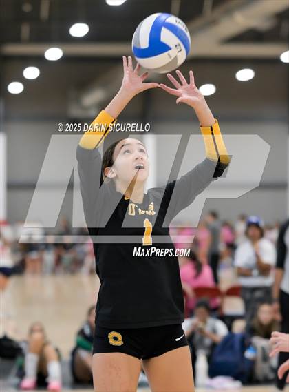Thumbnail 1 in Arvada West vs. Bishop O'Dowd (Nike Tournament of Champions – Southwest) photogallery.