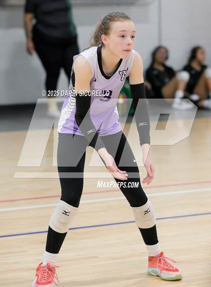 Thumbnail 2 in Arvada West vs. Bishop O'Dowd (Nike Tournament of Champions – Southwest) photogallery.