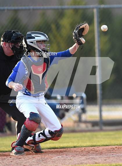 Thumbnail 1 in Weddington @ Parkwood photogallery.