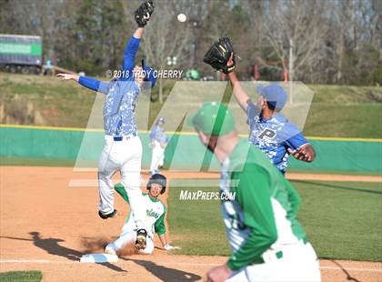 Thumbnail 1 in Weddington @ Parkwood photogallery.