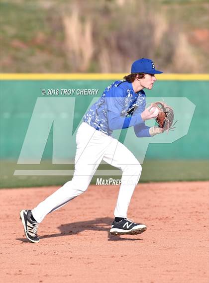 Thumbnail 1 in Weddington @ Parkwood photogallery.