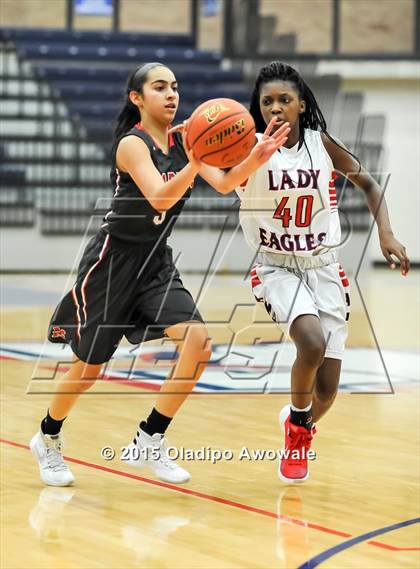 Thumbnail 2 in Marcus @ Allen photogallery.