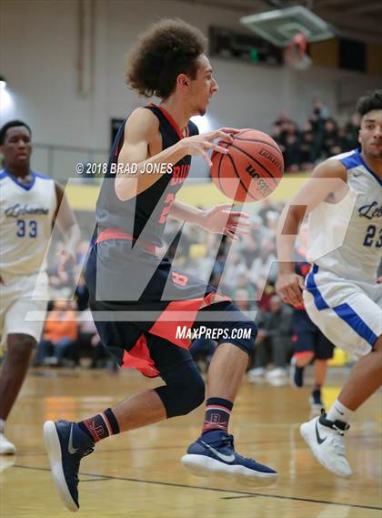 Thumbnail 3 in Lebanon vs Beech (TSSAA District 9-AAA Quarterfinal) photogallery.
